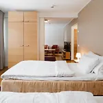 Rantapuisto 4* Helsinky