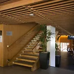 Rantapuisto 4*