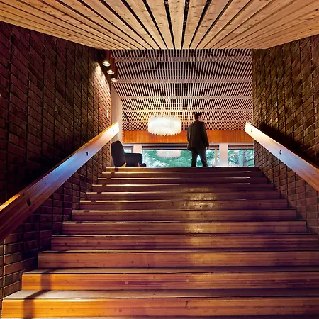 Hotel Rantapuisto 4*