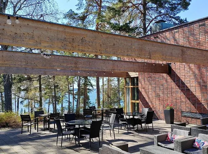 Rantapuisto Hotel 4*