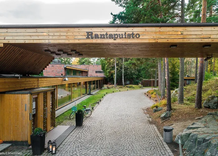 Rantapuisto 4* Helsinki