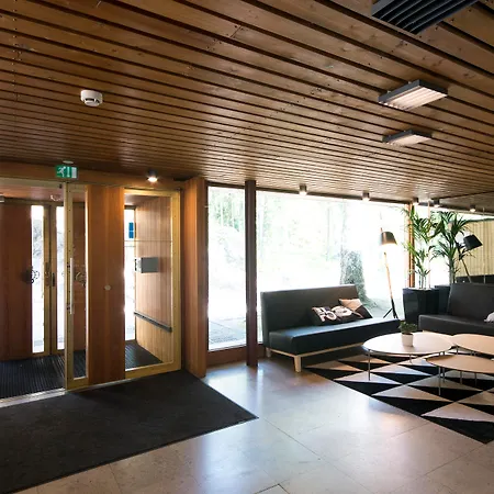 Otel Rantapuisto Helsinki